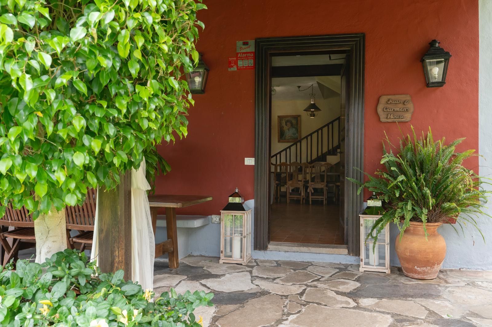 la-casa-de-la-orilla-fachada-tegueste-tenerife-exterior-012